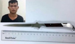 Hà Nội: Côn đồ rút dao đâm chết bạn nhậu trong quán vịt nướng